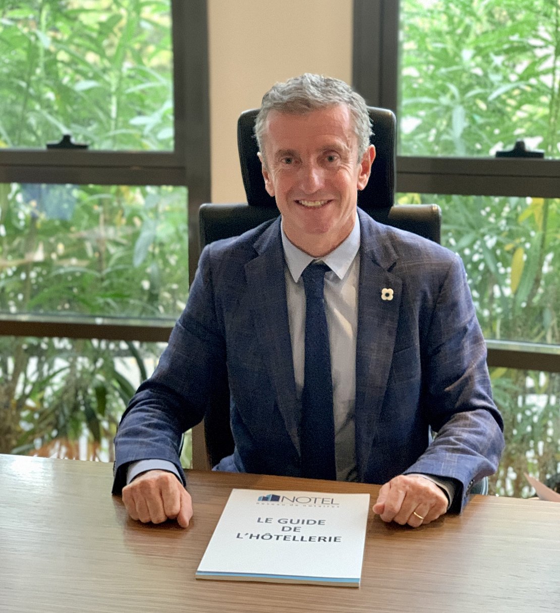 Maître François Chalvignac, président du réseau Notel, dans son étude à Biarritz.