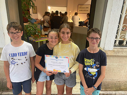 Le premier prix - catégorie 2 a été décerné au groupe 3 - classe CM2 - École Ourouspoure de Saint-Pierre-d’Irube, Robin Gréciet, Lena Escande, Elaia Lagoueyte Calise et Bixente Zinani Sabarots © LPA