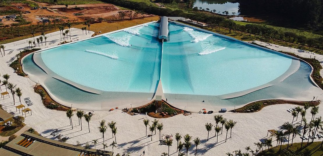 Un exemple de projet de piscine à vagues conçus par Wavegarden. © Site web Wavegarden