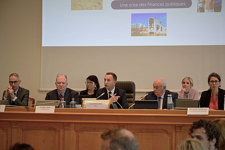© Prefet64