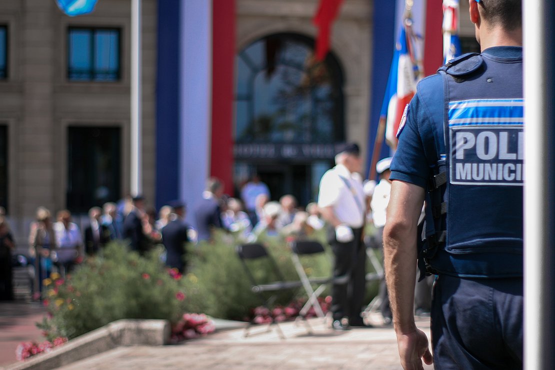 Les Cafés Police se poursuivent à Biarritz