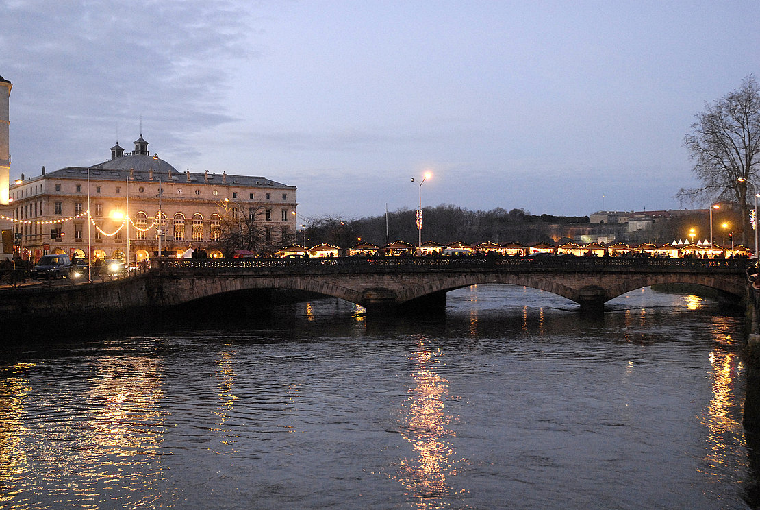 Bayonne mairie en lumière - pollution lumineuse