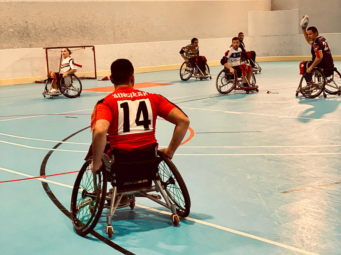 Le club d’Aingirak s’entraîne à la salle du Pignada à Anglet © YR