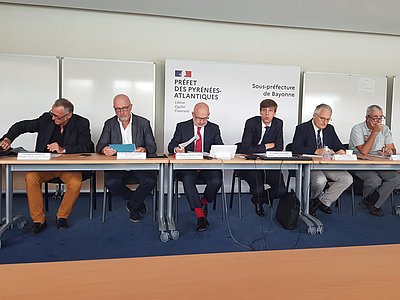 De gauche à droite : Thierry Patouille, Emmanuel Alzuri, Philippe Le Moing-Surzur, Théophile de Lassus, Fabien Menu et Roland Labay © CJ