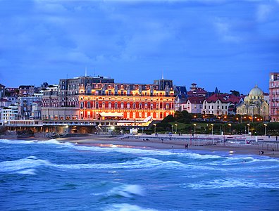 Biarritz : Alerte vague submersions et appel à la prudence