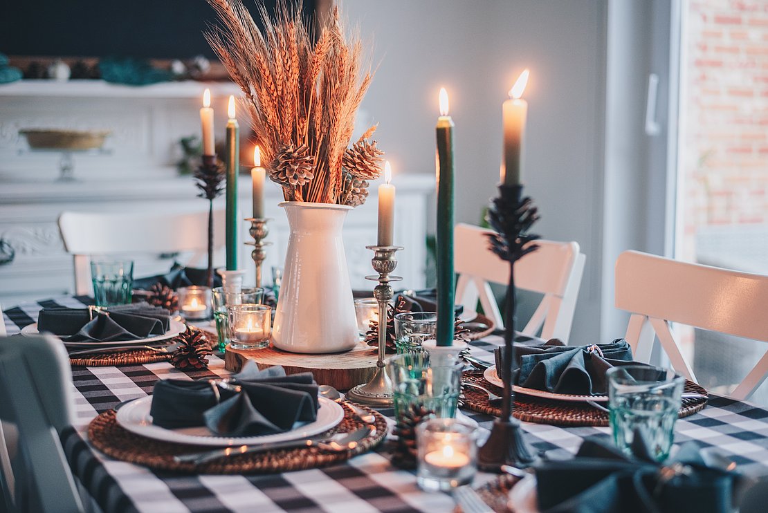 Une jolie table de Noël pour régaler les convives