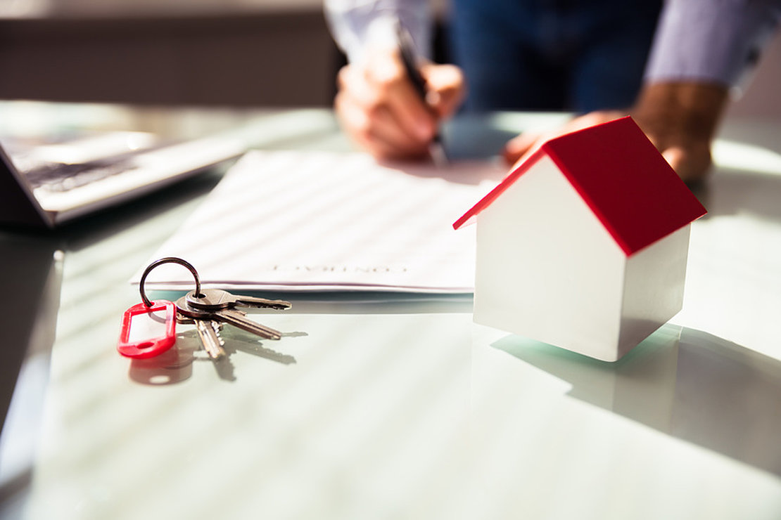 Le texte ouvre la possibilité pour toutes les personnes qui ont contracté un prêt immobilier de résilier et donc de changer à tout moment et sans frais leur assurance emprunteur © DR